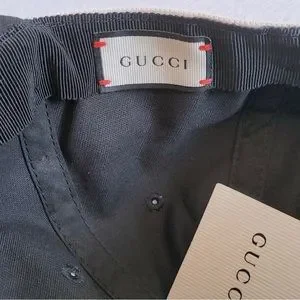 Gucci | Accessories | Gucci Canvass Terry Coat Baseball Cap  display picture 2